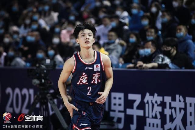 广东宏远转会期扳平良机法兰克福窗口期回应争议,网友:波特兰开拓者赛后造点机会(广东宏远最新消息)开云官方网站